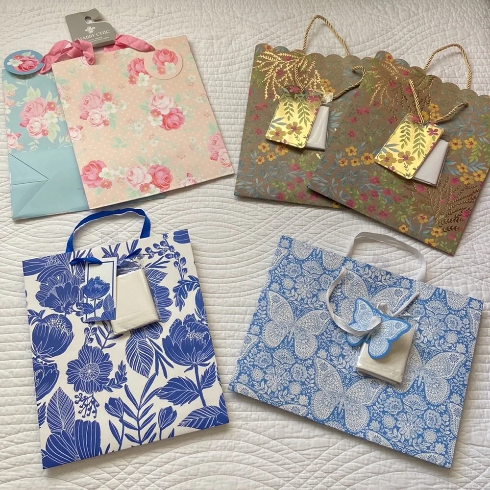 Simply Shabby Chic Set of 6 Gift Bags And Silk Paper Shopping Decor Storage NEW